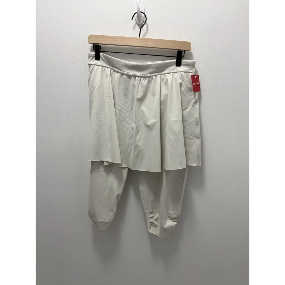 SPANX Skirt Around Knee Length Leggings Capri Skort Active‎ NWT Modest 1X